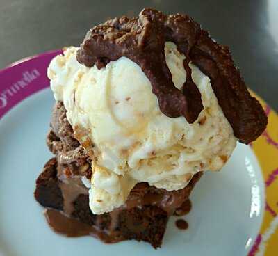 Brunella Confeitaria Santos