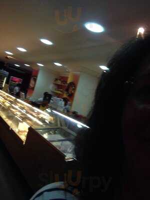 Brunella Confeitaria Santos