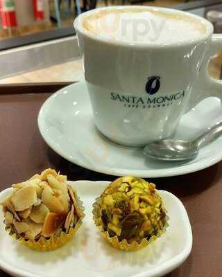 Dela Dele Confeitaria