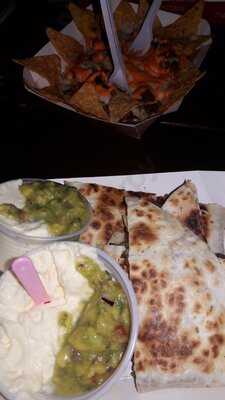 Cabrones Cocina Mexicana