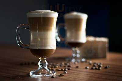 Caravellis Café & Co.