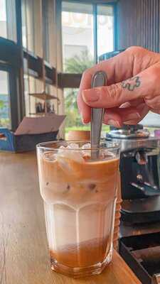 Caravellis Café & Co.