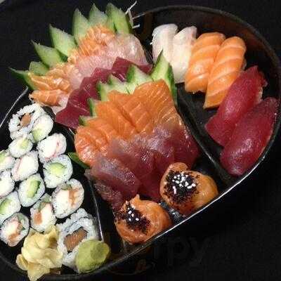 Nami Izakaya Restaurante