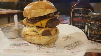 Wayne's Burger Star