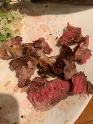 Yex Boliche & Steakhouse