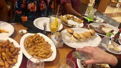 Yex Boliche & Steakhouse