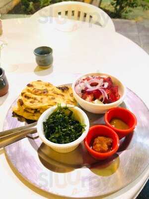 Tuk-tuk Comida Indiana E Tailandesa