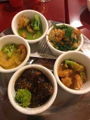 Tuk-tuk Comida Indiana E Tailandesa