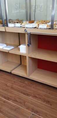 Pão & Companhia. Padaria E Cafeteria