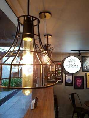 Take 1 Doceria Artesanal E Café