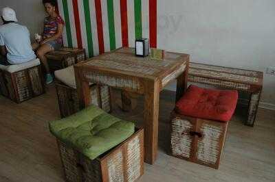 Los Mexicanos Paleteria