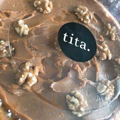 Tita. Rotisserie & Empório