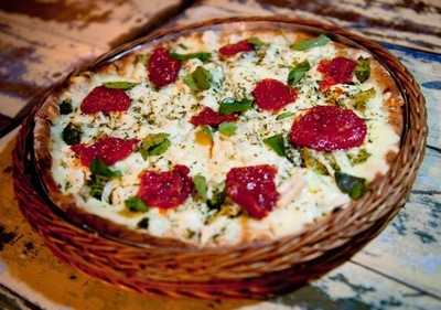 Terra Santa Pizza & Cia