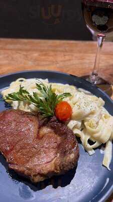 La Vinícola - Lourdes