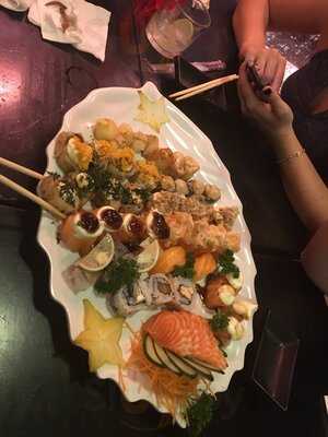Tokyo Sushi Bar