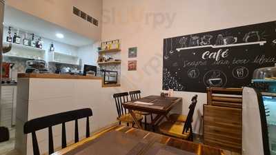 Cafeteria Piedade Ou Coffe Shop Piedade