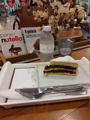 Bacio Di Latte - Diamond Mall, Bh