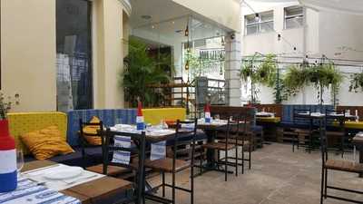 Mon Caviste - Bar De Vinhos