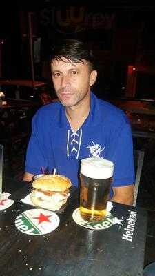 The Crown English Pub