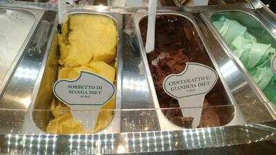 Freddo Gelateria - Balneário Shop