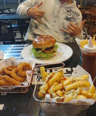 Bomburguer Lanches