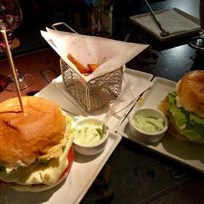 Paulista Burguer & Bar