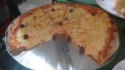 Pizzaria E Restaurante Katz Dal