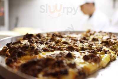 Bella Ravenna Pizzeria