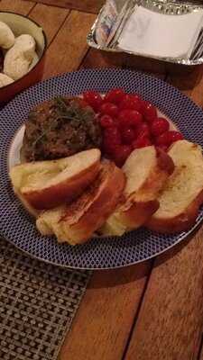 Compotta Comida Casual