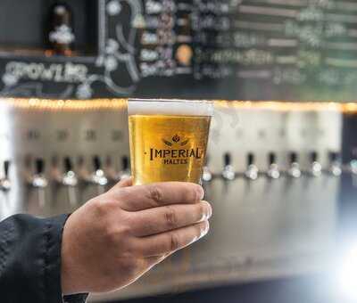 Imperial Maltes Burger N' Beer