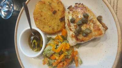 In House Café-bistrô