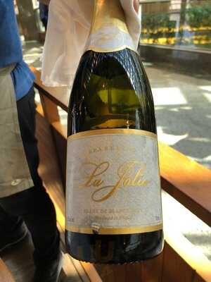 In House Café-bistrô