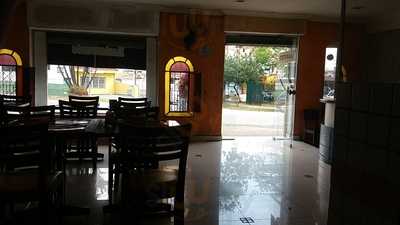 Minhoto Restaurante, Churrascaria E Pizzaria.