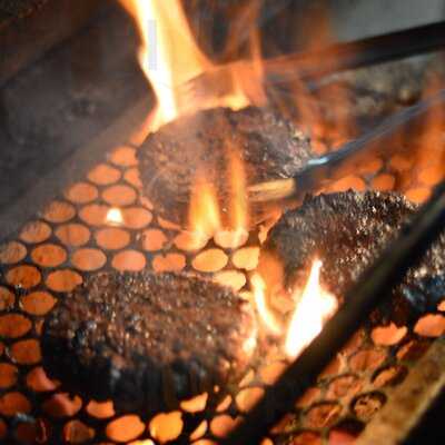 Empório Da Brasa Hambúrguer E Assados