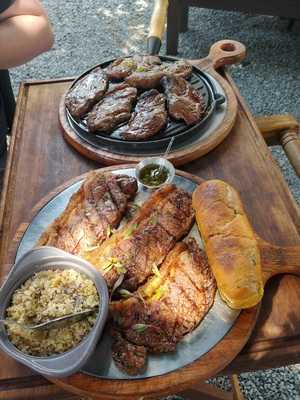 Negroni 33 Pizza Bar