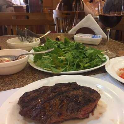 Dr. Tchê La Parrilla De La Villa