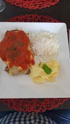 Raro Vinho E Bistrô