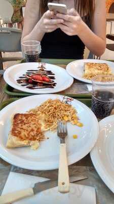 Luigi Pizza E Panqueca