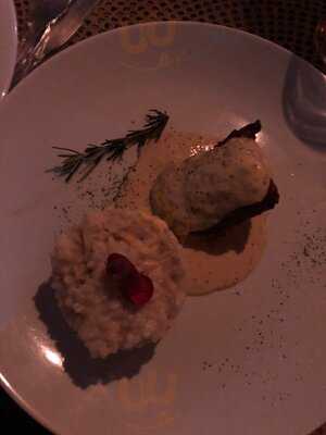 Zen Adega E Restaurante