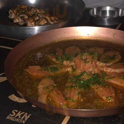 Sakaná Suhi & Hand Rolls