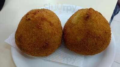 Lanchonete E Confeitaria Dois Coracoes