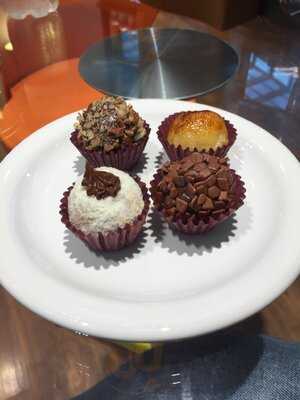 Ateliê Céu De Brigadeiro