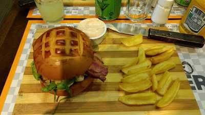 Wood Burger