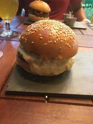 Rocha Burger