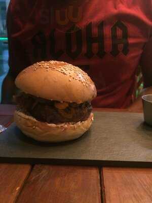 Rocha Burger