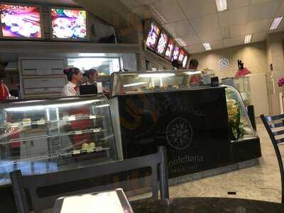 A Familiar Confeitaria