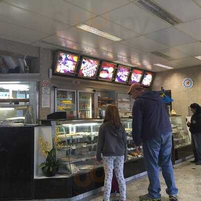 A Familiar Confeitaria