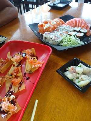 Hatsuki Sushi Lounge