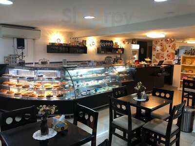 The Cake - Cafeteria E Confeitaria