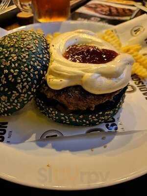 Madison Steak Burguer